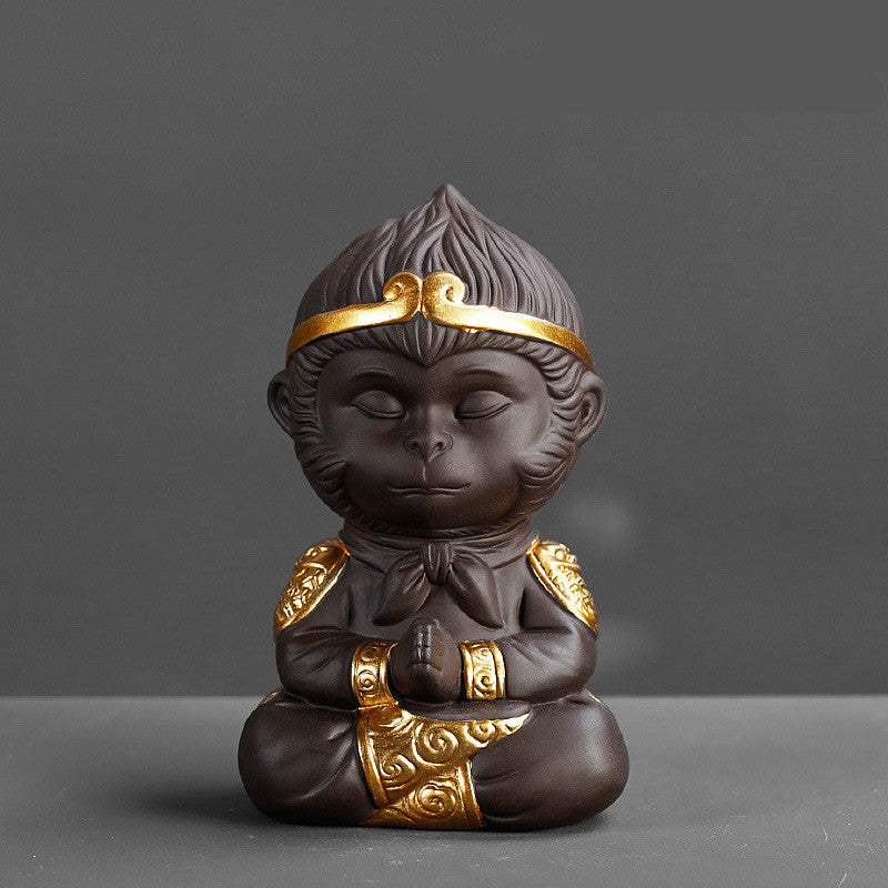 Monkey King – Exquisite Purple Clay Figurine for Home Decoration